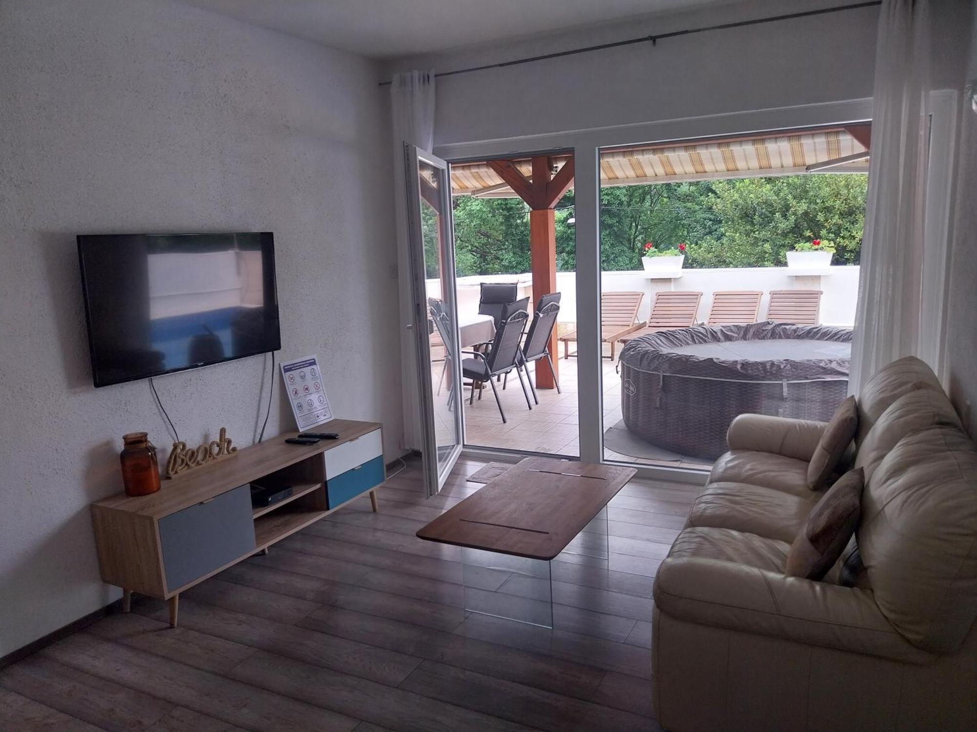 Vila Brig 108 - Private Swimming Pool And Jacuzzi ริเยกา ภายนอก รูปภาพ